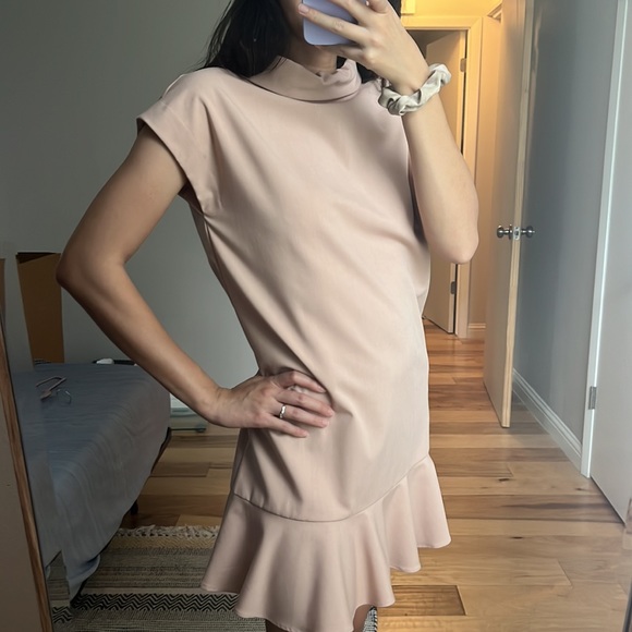Zara pink dress - Picture 2 of 3